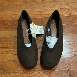 A New Day 8-1/2 Brown Suede Women's Shoes NWT